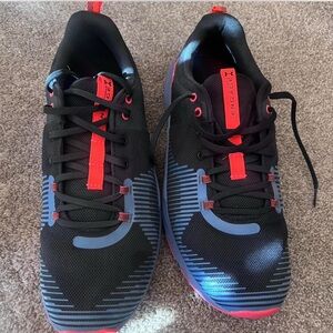 Under Armour Black and Red Running Shoes